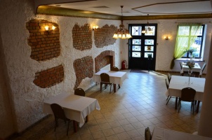 Hotel Bartoszyce komfortowe pokoje noclegi restauracja wypoczynek w Polsce
